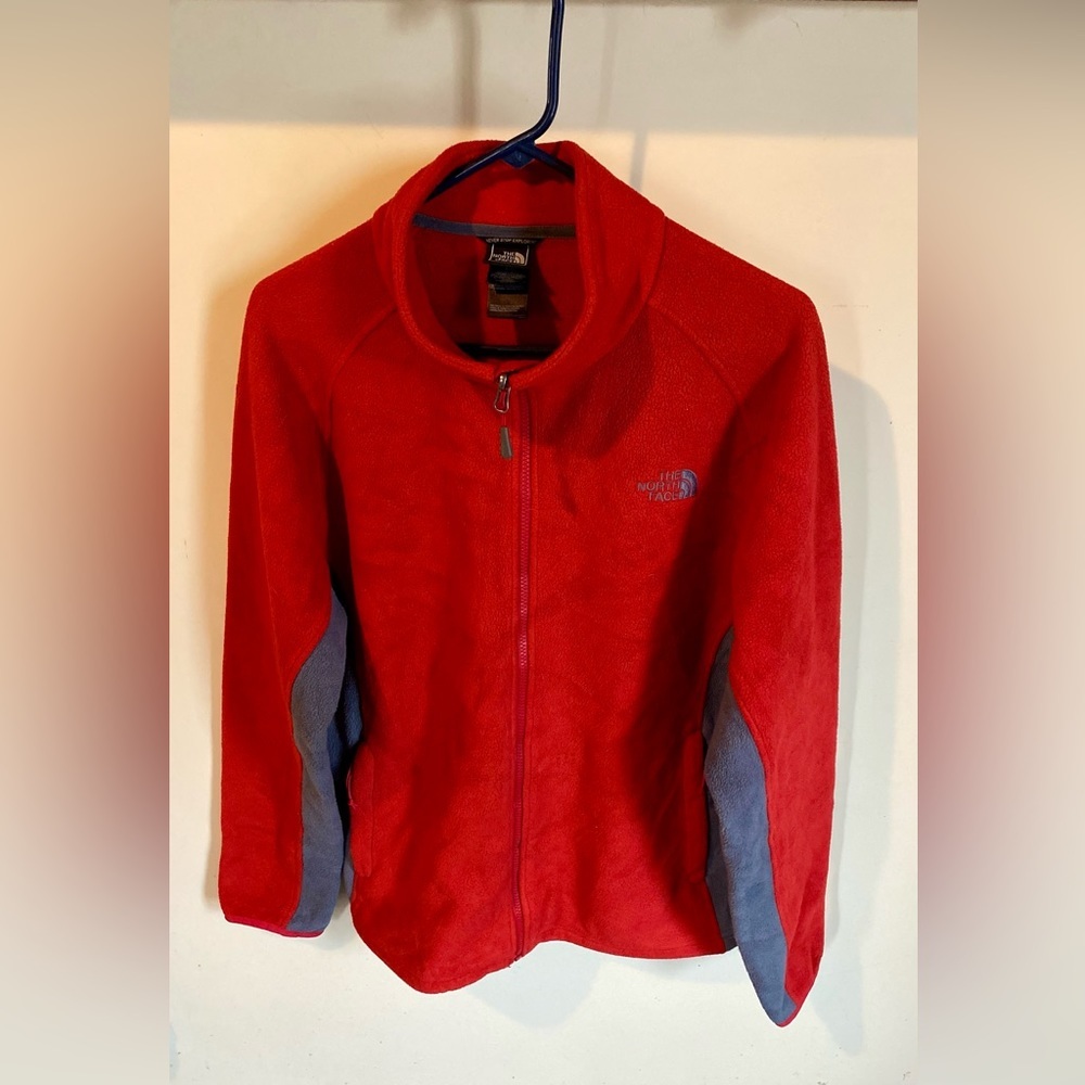 💥The North Face Red and Gray Colorblock Full Zip Fleece Jacket💥